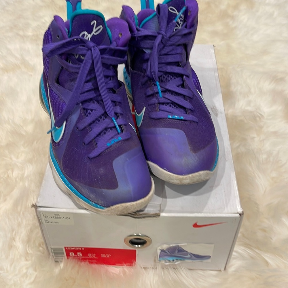 Nike Lebron 9 size 8.5 mens